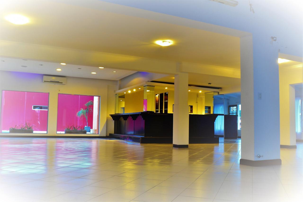 Hotel Pedrino Venado Tuerto Esterno foto